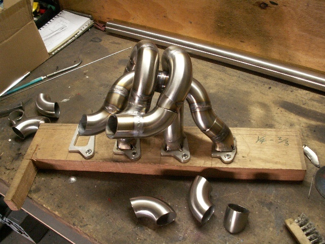 exhaust manifold 2